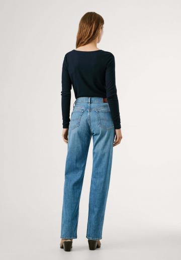 Прямые джинсы