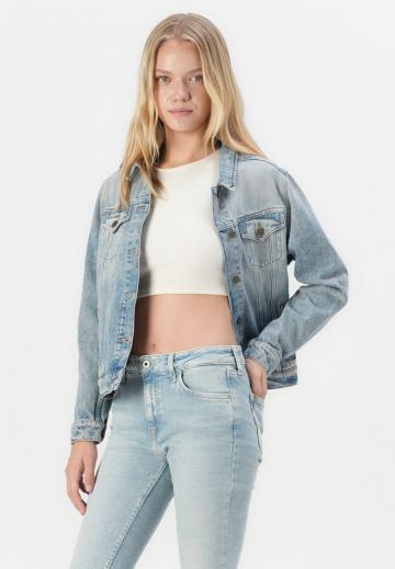 Джинсовая куртка
