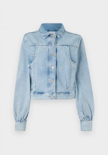 Джинсовая куртка