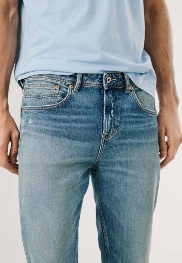 Прямые джинсы