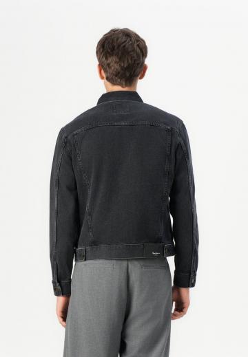 Джинсовая куртка