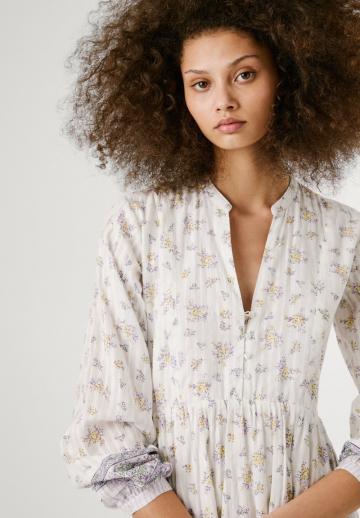 Короткое платье