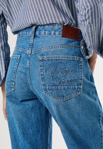 Свободные джинсы