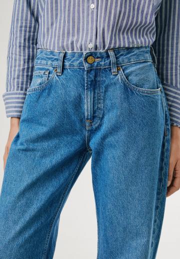 Свободные джинсы