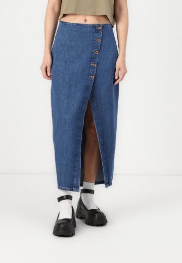 Юбка с накладными карманами