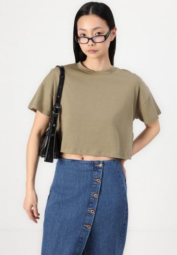 Юбка с накладными карманами