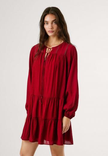 Короткое платье