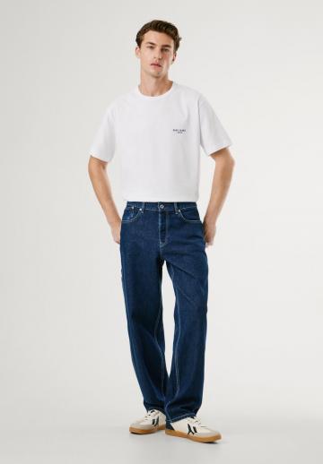 Прямые джинсы