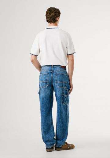 Прямые джинсы