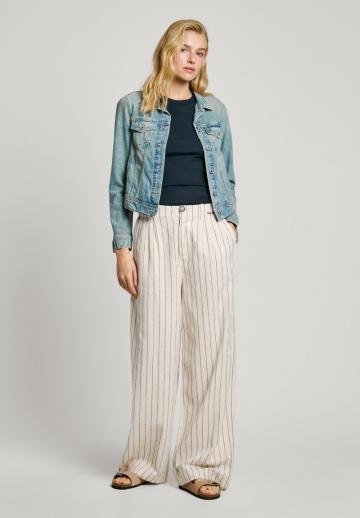 Джинсовая куртка