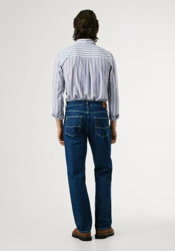 Прямые джинсы