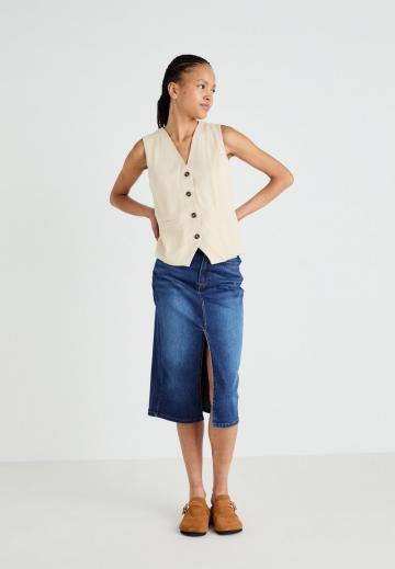 Джинсовая жилетка