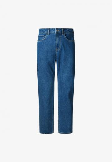 Прямые джинсы