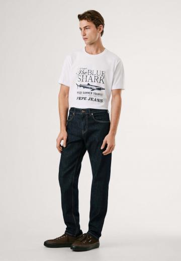 Прямые джинсы