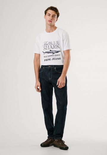 Прямые джинсы