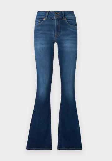 Клешеные джинсы