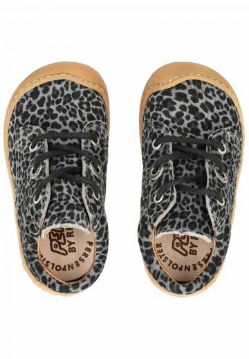 Детская обувь