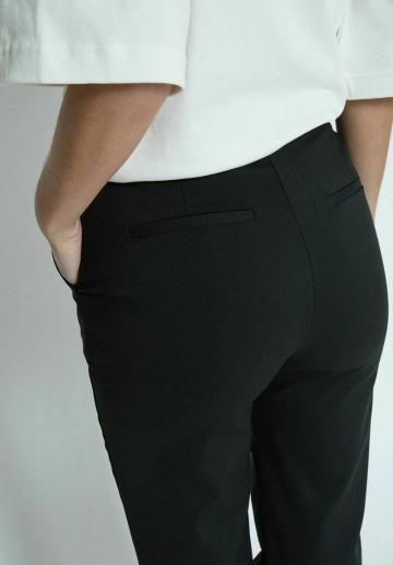 Прямые брюки