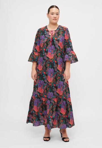 Летнее платье