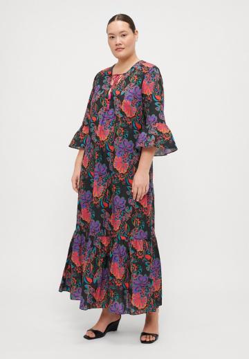 Летнее платье