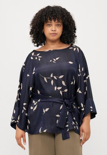 Атласная блузка