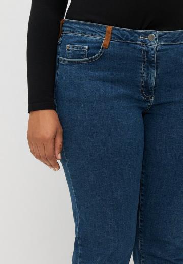 Узкие джинсы