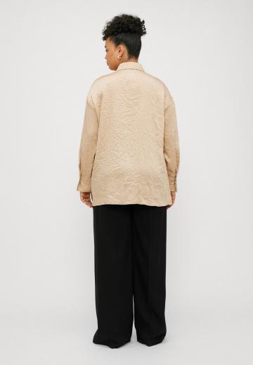 Атласная блузка