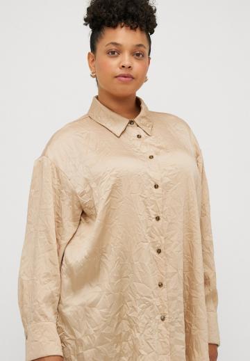 Атласная блузка