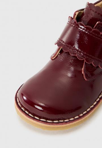 Детская обувь