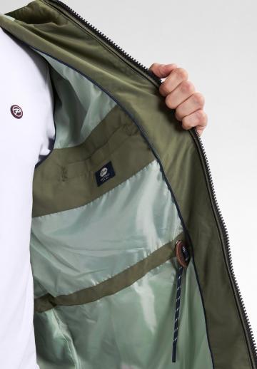 Короткое пальто