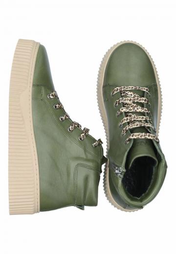 Ботинки на шнуровке