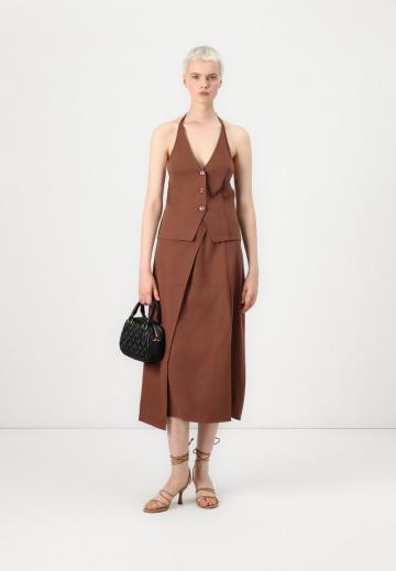 Короткая куртка