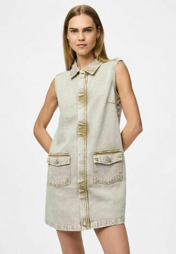 Джинсовое платье