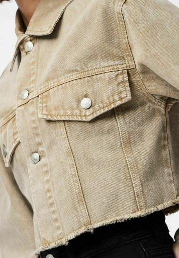 Джинсовая куртка