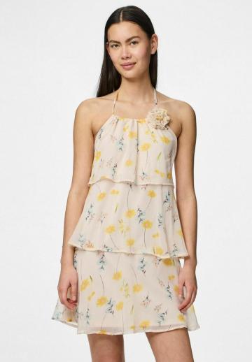 Короткое платье