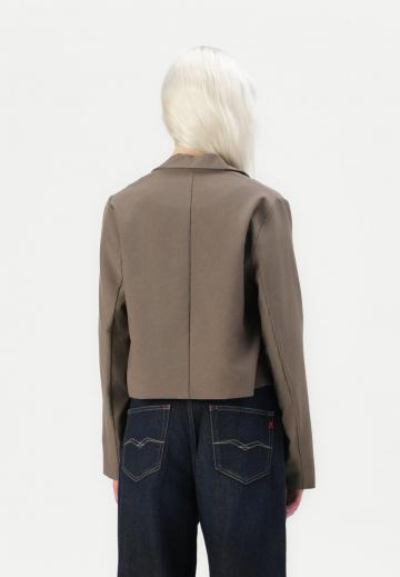 Короткий блейзер