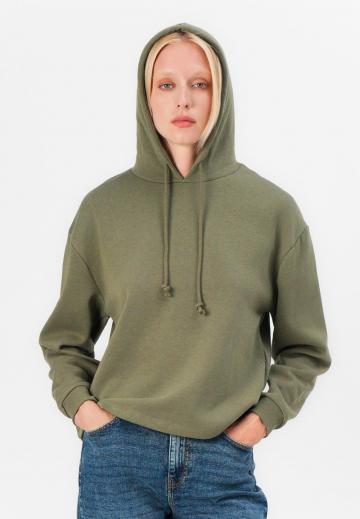 Пуловер с капюшоном