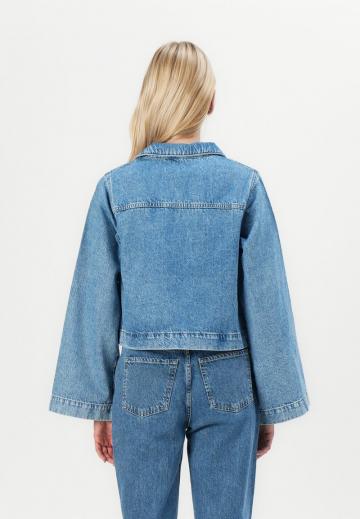 Джинсовая блузка