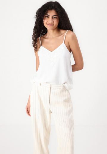 Топ на бретельках