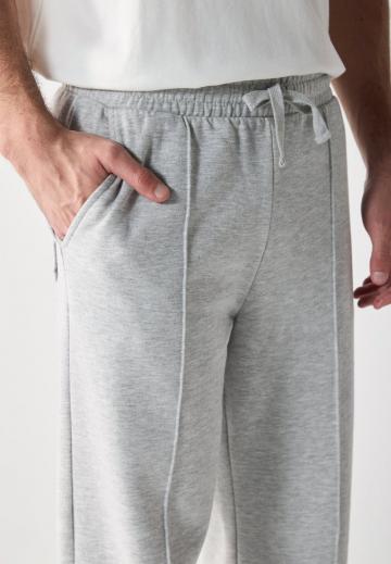 Спортивные штаны