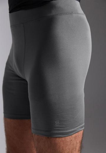 Спортивныве шорты