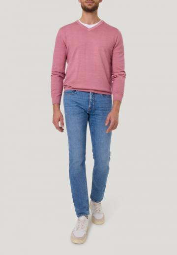 Узкие джинсы