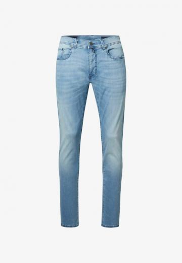 Узкие джинсы