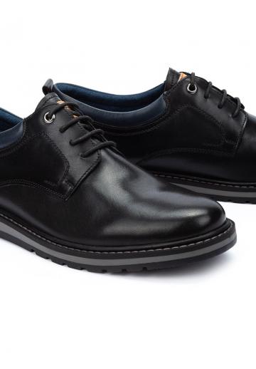 Ботинки на шнуровке