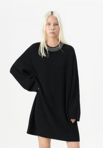 Вязаное платье