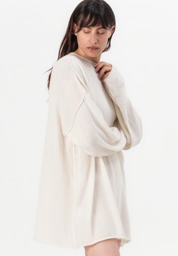 Длинный пуловер