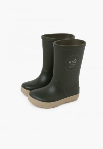 Резиновые сапоги