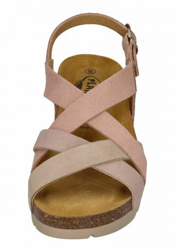 Босоножки на танкетке