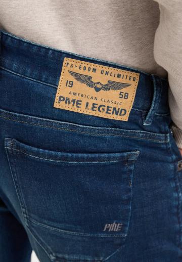 Узкие джинсы