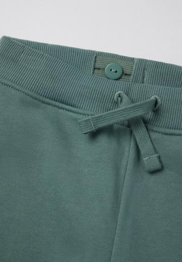 Спортивные штаны